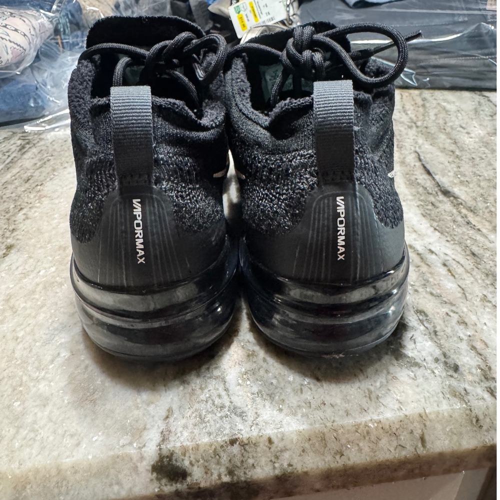 Nike Womens Air VaporMax 2023 Flyknit Size 7 Black Running Shoes DV6840-002 - Picture 7 of 8